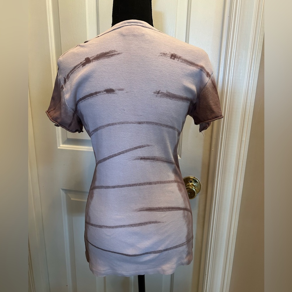 TRYST Tee - Picture 5 of 5